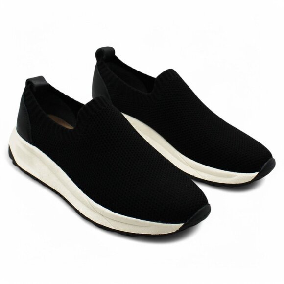 Giani Bernini Ryanne Memory Foam Sneakers (size 6) - Picture 2 of 9